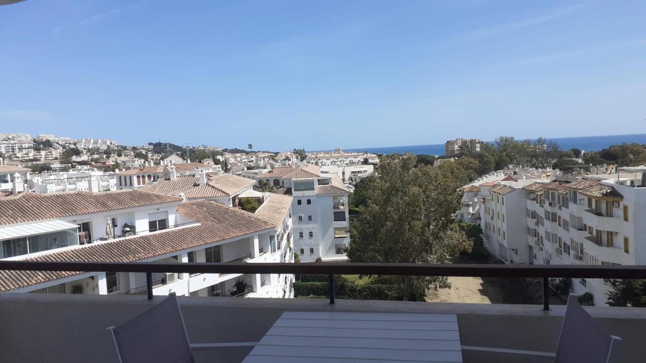 Apartamento- Atico En Mijas Costa , Con Piscina. Sitio de Calahonda Exteriör bild